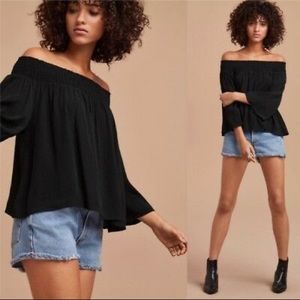 NWOT Aritzia Marcilly Blouse